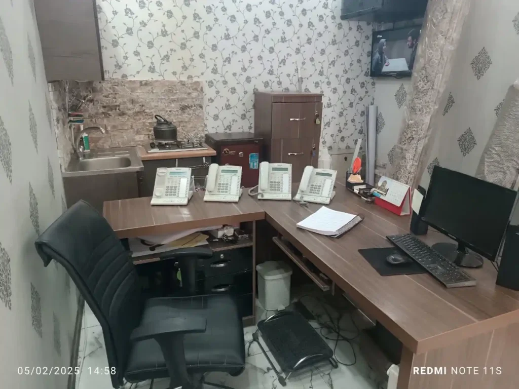 قسمت پاسخدهی تلفنی قالیشویی وزیر